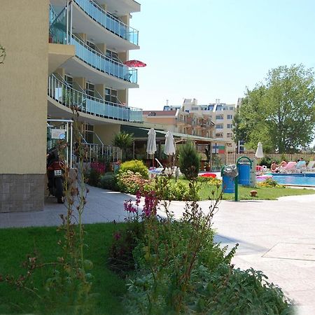 Julia Family Apartments Sunny Beach Exterior foto