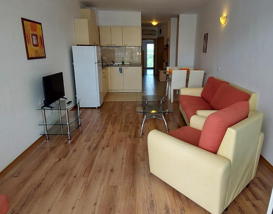 Julia Family Apartments Sunny Beach Exterior foto