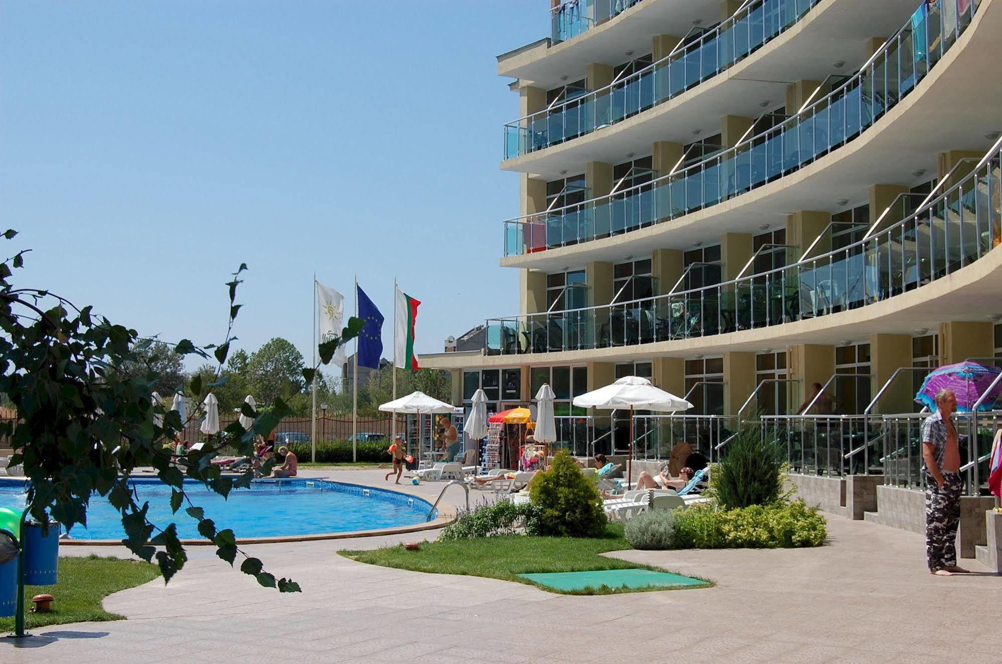 Julia Family Apartments Sunny Beach Exterior foto