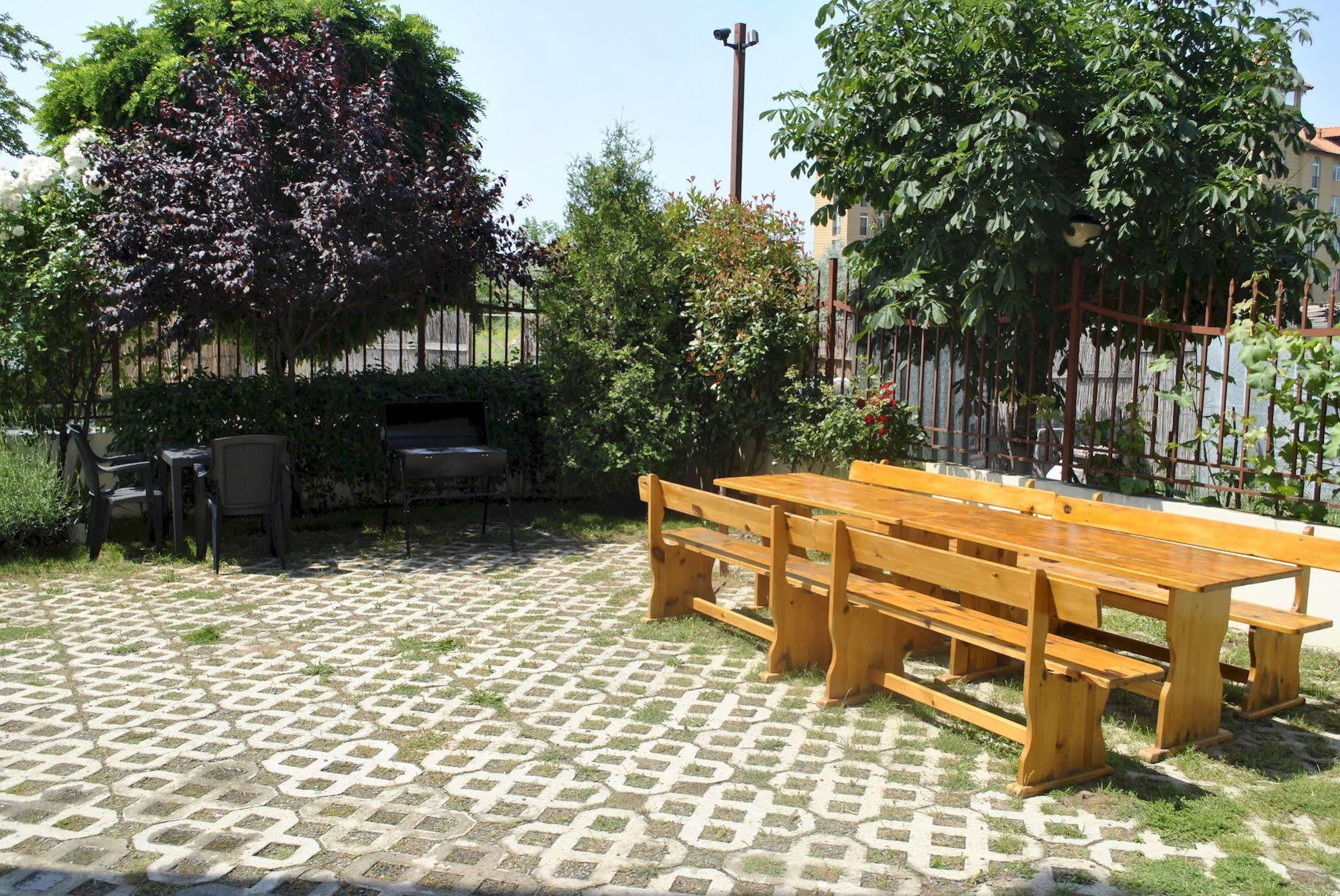 Julia Family Apartments Sunny Beach Exterior foto